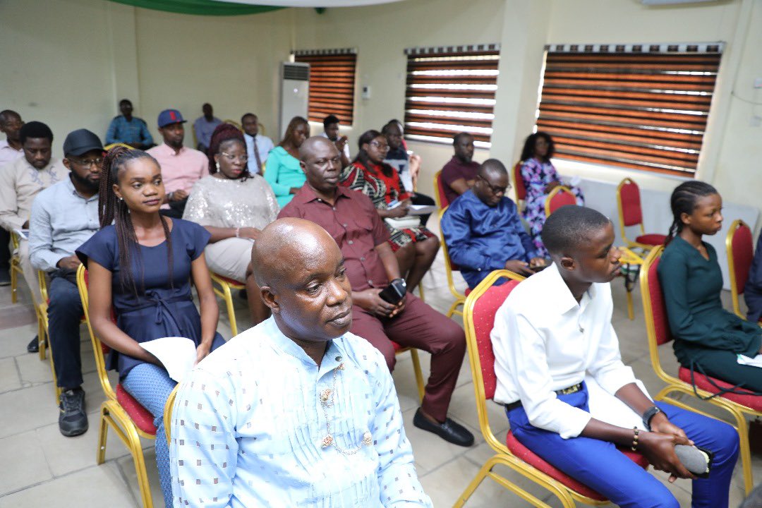 HYPREPNigeria's tweet photo. Project Coordinator of HYPREP, Professor Nenibarini Zabbey is optimistic that the commencement of training of 5000 Ogoni people will make the region a skill hub and stimulate local economy. He disclosed this today at the HYPREP PCO during the kick-off meeting for contractors https://t.co/bpkSUdrKjM