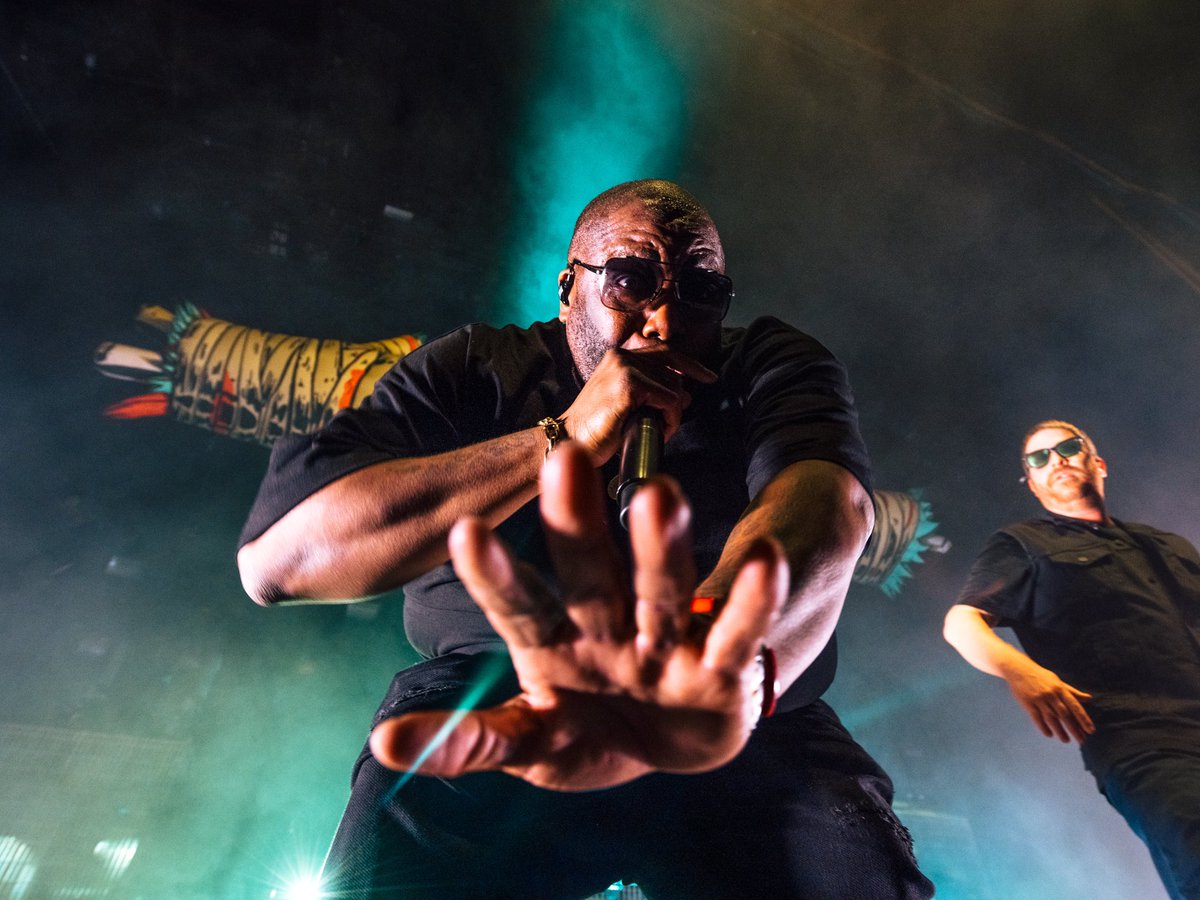 joshweichman's tweet image. .@RuntheJewels forever. #RTJ 👉🏽🤛🏽