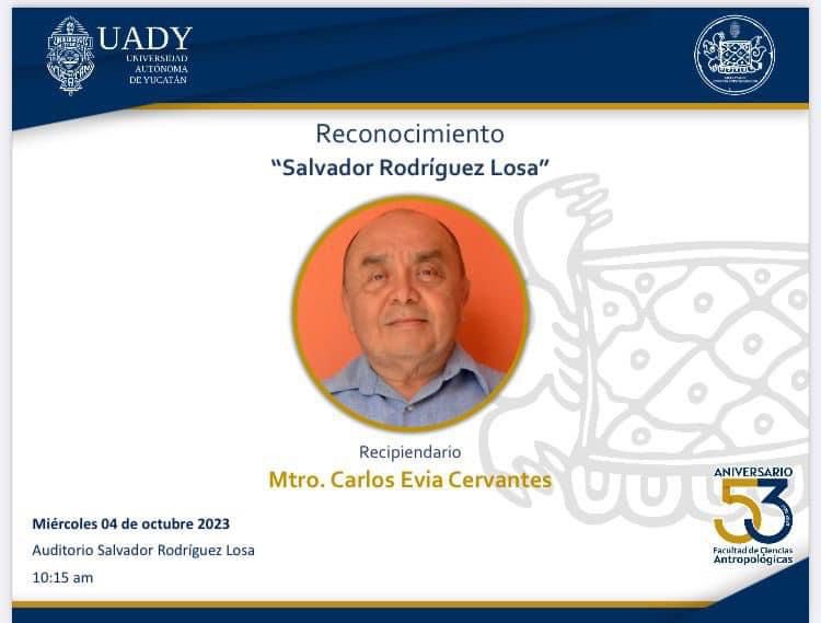I_MartinLerma's tweet photo. Carlos Evia, miembro y fundador del Grupo @aktunmeyaj de espeleología, recibiendo de manos del Rector @ca_estrada el reconocimiento "Salvador Rodriguez Losa" en la Facultad de Antropología de la @UADYoficial por su trayectoria en el estudio del mundo de las cuevas 🦇 https://t.co/1tnAlLeskY
