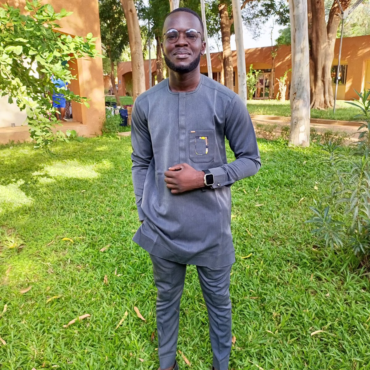 Manou_LED's tweet image. #NewProfilePic