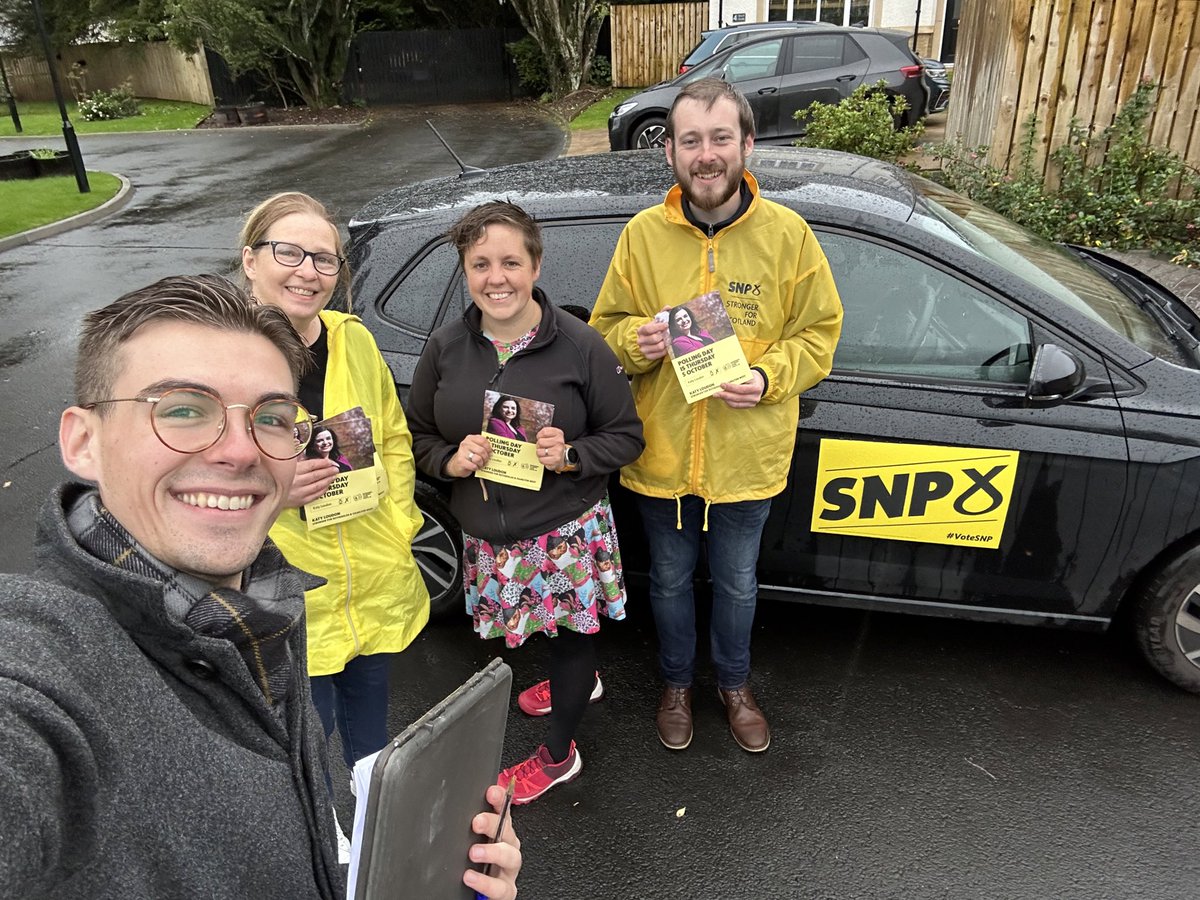 LloydAMelville's tweet image. ☔️ Wet and windy final run in Rutherglen and Hamilton West.

⏰ Tomorrow, we can elect an MP in @KatyLoudonSNP who will fight for Scotland, not answer to Westminster.
