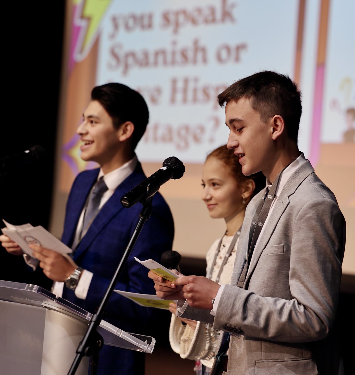 BISHouston's tweet image. We're proud to celebrate our international diversity.
Its Hispanic Heritage Month, in celebration our Year 12 #naeachievers are shining a light on the celebration. #secondaryassembly #BISHouston #naecreateyourfuture #HispanicHeritageMonth