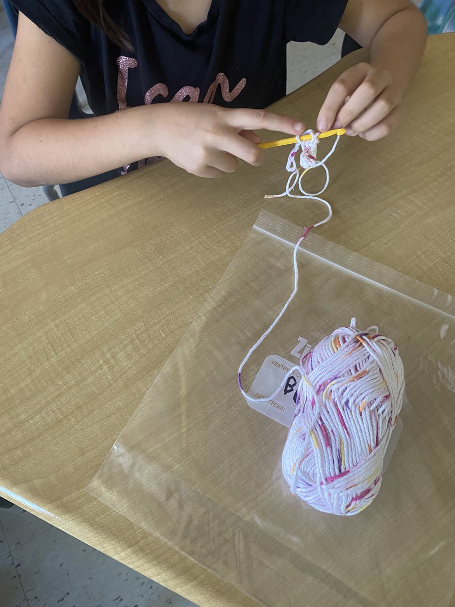 MmeYvetteFsl's tweet photo. We started our crochet  club today🧶. 
We practiced how to make chain. Thank you #mmelevesque for joining us. We had a lot of fun. @PrincePeaceOCSB @ocsbArts https://t.co/Os8oeaDpAH