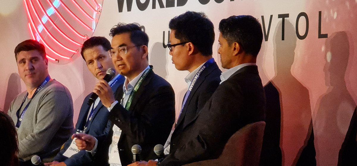 urbanairmobili1's tweet photo. @ehang board member Conor Yang at the World Air Taxi Congress: "2,000 plus eVTOL tourist locations in China...thousands of EH216 AAVs will be flying pre-determined (by the military) routes." https://t.co/UZbD14bb2C