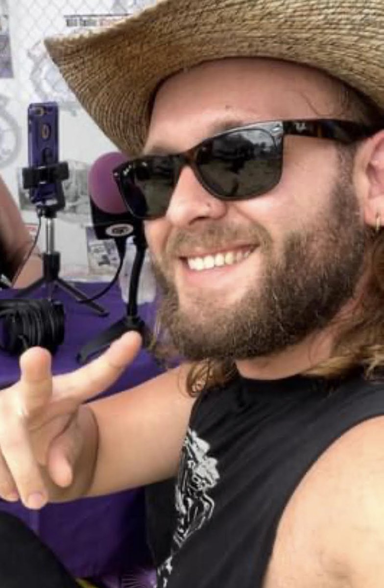 RockAllOut's tweet photo. 5-7 PM EST Today! Indie Spotlight Guest Kash Erickson! Tune in at https://t.co/pg5DA8U20v or https://t.co/JozvzJevla #RAORadio #Streaming #IndieSpotlight https://t.co/pDlRThgMz3