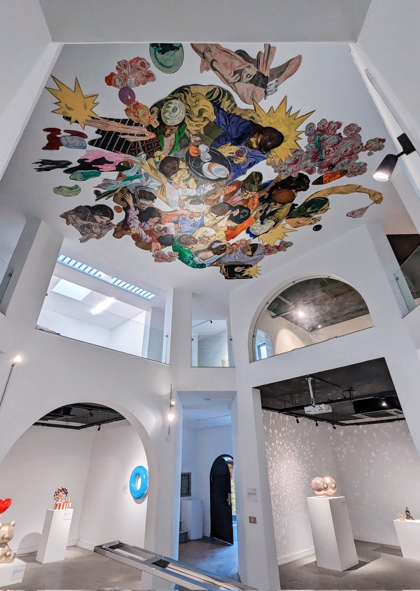 hashiraliawan's tweet photo. The ceiling of the #ComoMuseum in #Lahore.
Absolutely stunning piece of art that makes you stare for a good while! https://t.co/JHJV7JxSXr
