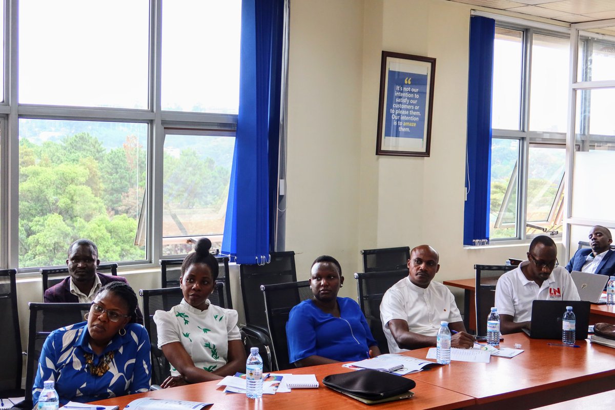 tech_streamline's tweet image. We recently hosted a successful sales workshop with 11 hospitals and 12  participants. The workshop focused on leveraging technology for healthcare excellence.

#StreamlineHealthTech #HealthcareExcellence #HospitalChallenges