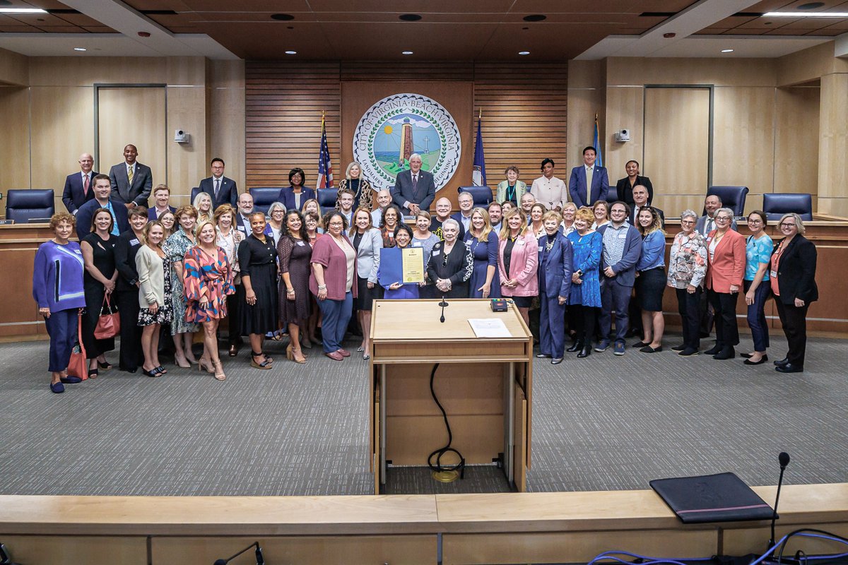 VABeachArts's tweet photo. Thank you to @CityofVaBeach Mayor Bobby Dyer and City Council for their proclamation at City Hall, last night, naming Oct. 2023 as Arts & Humanities Month in Virginia Beach! The local cultural community also held a pre-meeting celebration at Whitehurst-Buffington House. #vbarts https://t.co/EEpfwtSDxa