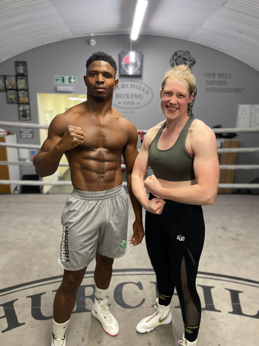 Bringing out the big guns for this announcement! 💪🏻😅 Very pleased to welcome 6-0 Cruiserweight @MorikeOulare to the team! Excited to have him joining myself and boss @NSC_HP , big nights ahead 💯💥🥊 #letsdothis #bigguns #squadgoals #welcometotheteam #lionsonly
