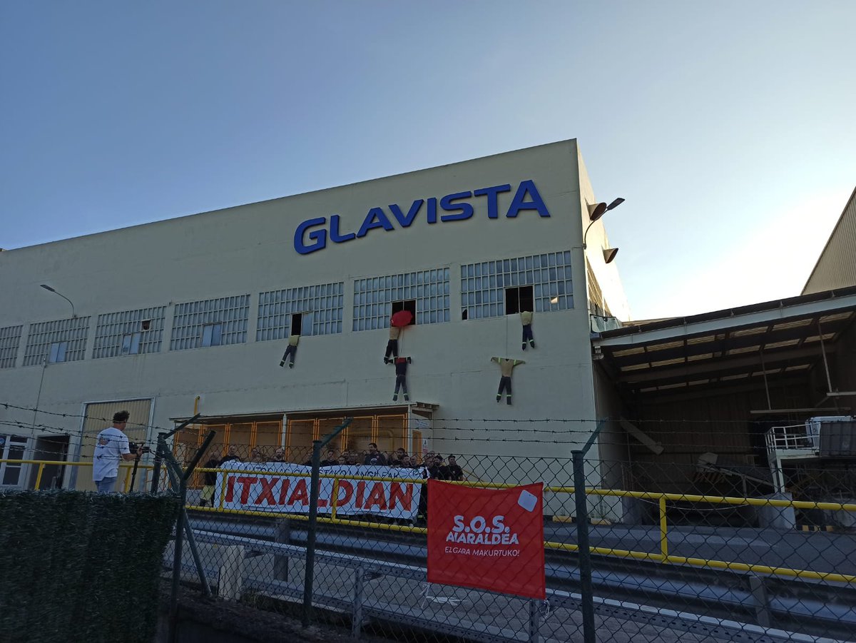 LABaiara's tweet image. 🏭Glavista-ko langileek itxialdiari ekin diote enpresan
🔗labur.eus/UyQXY

🏭Trabajadores de Glavista inician un encierro en la empresa
🔗labur.eus/Jvn4d

#EnpleguarenDefentsan
#GlavistaEzItxi
#SOSaiaraldea

@guardianglass culpable!

Batu mobilizazioetara!✊
