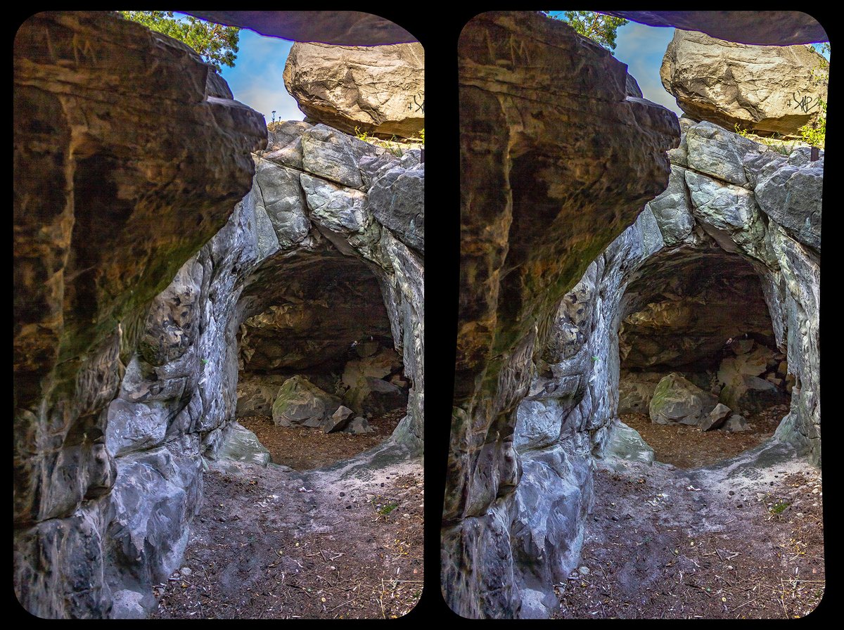 Stereo_tron's tweet image. »Höhlenwohnungen 3-D« #Langenstein #Harz #3D #Stereoscopy #Kreuzblick #Crossview #Stereo3D #Stereoscopic #3DImage #Freeview #CrossEye #Flintstones #Cave