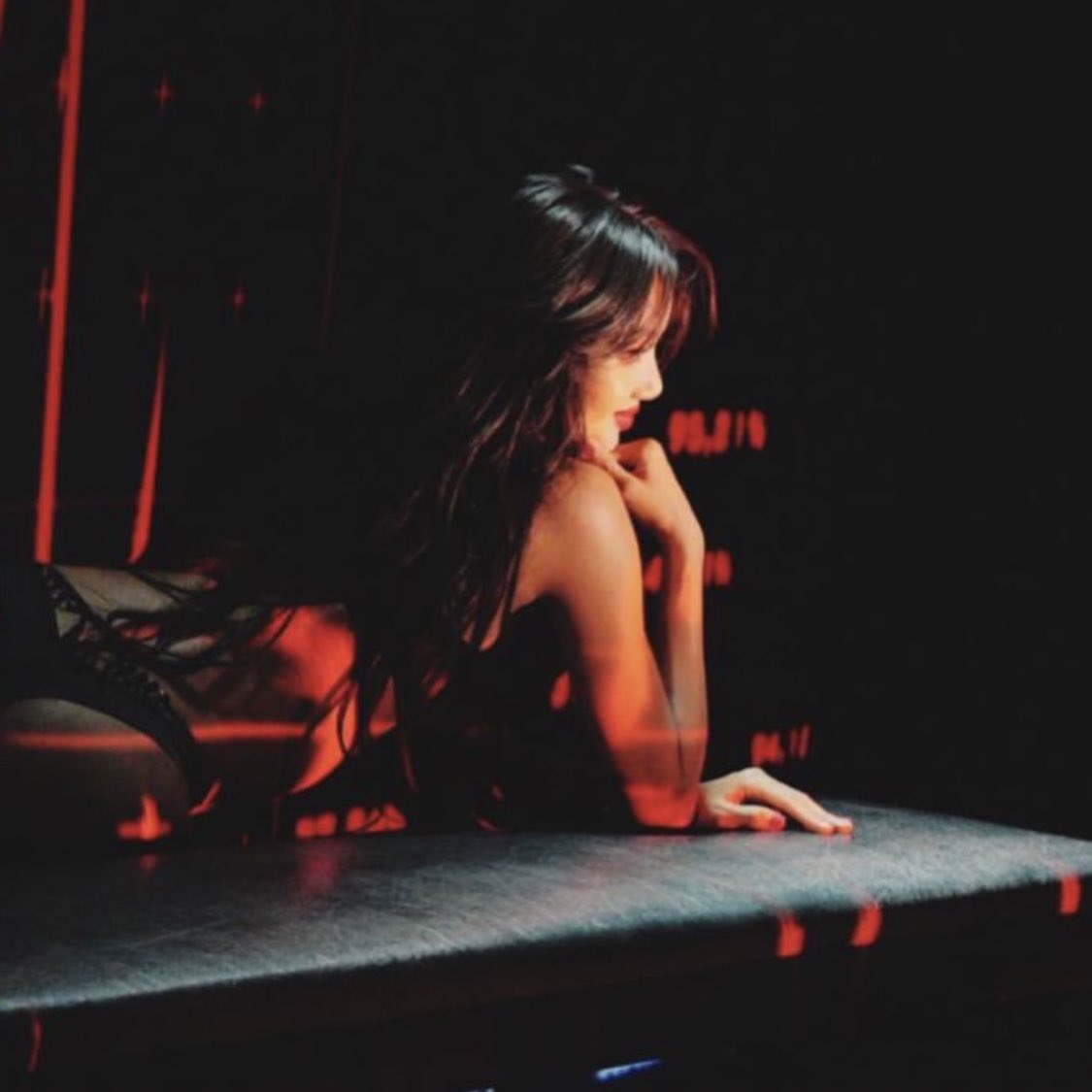 lalicebratz's tweet image. LISA WHAT THE HELL?!#%