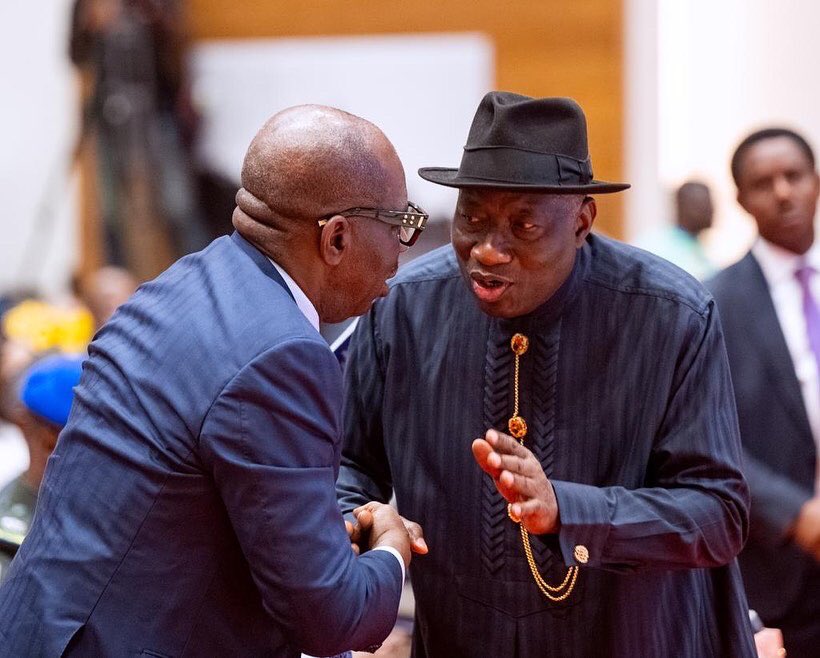viisaus_ng's tweet photo. Our Managing Partner @jiro_ejobe, at the Democracy Dialogue 2023 in Yenagoa, Bayelsa state hosted by the Goodluck Jonathan Foundation @GEJFoundation. This year's event had the theme 'Breaking New Grounds in the Democracy-Development Nexus in Africa.’ https://t.co/3jDsEU1xLr