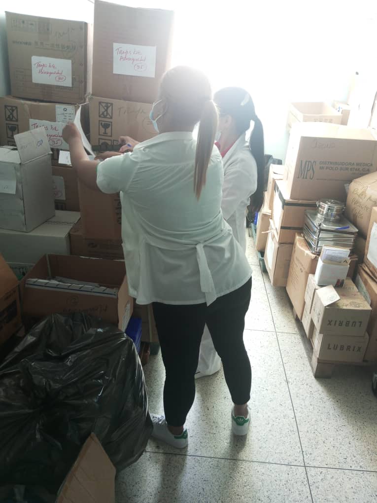 cubacooperaven's tweet photo. Visita Nacional de Programa de Ozono y seguimiento de los recursos e insumos de ozono.Destino final de los mismos en el CSI Montalbán del estado #DistritoCapital. #CubaPorLaVida https://t.co/lwsq7YSrL3