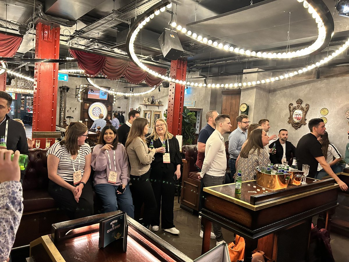DFKUKI's tweet photo. Kicking off #DFKUKIBirmingham2023🎪 with our Emerging Leaders enjoying some #FlightClub 🎯
#ComeTogether
#TheDFKDifference https://t.co/1Lgfu5Ap0S