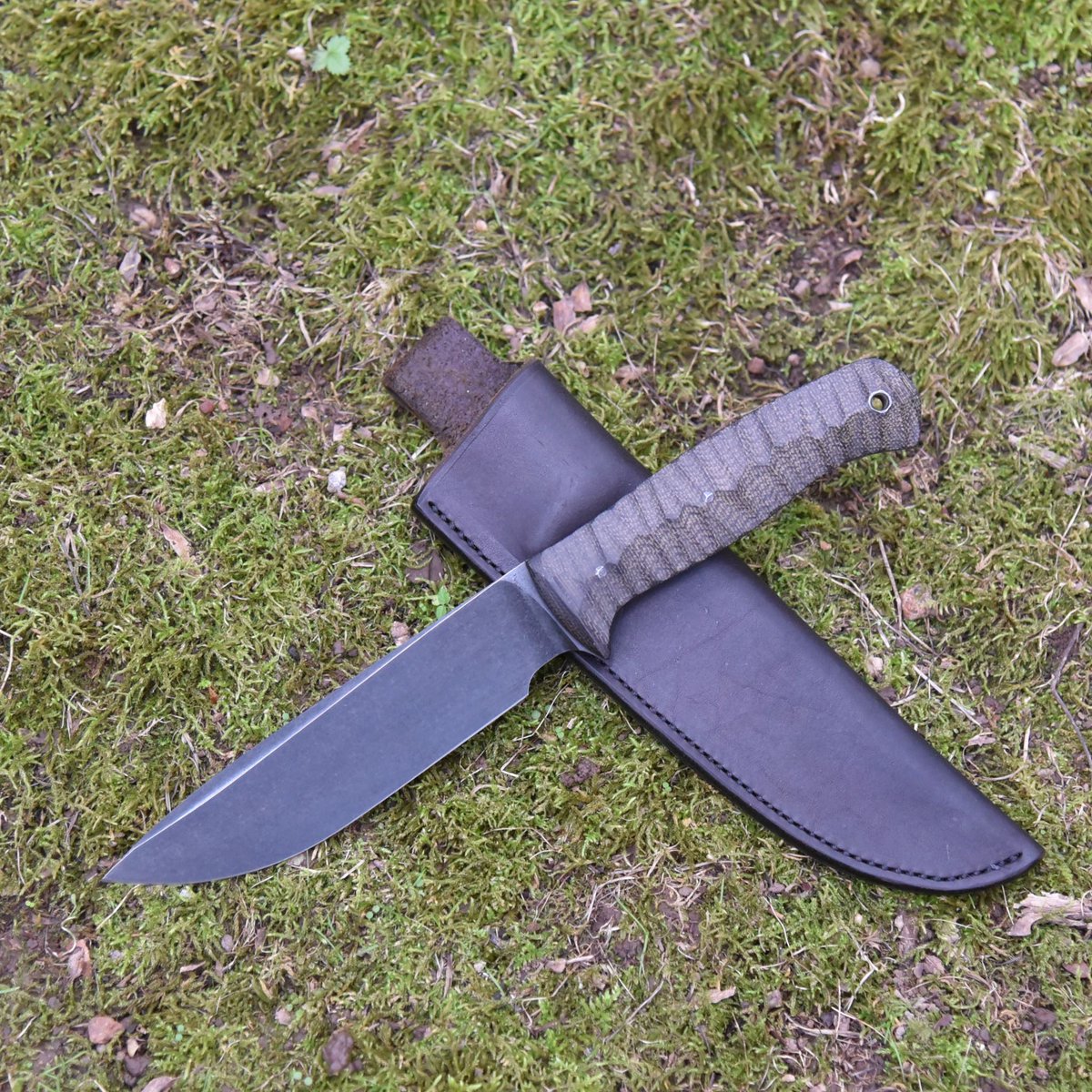stackblades tweet picture