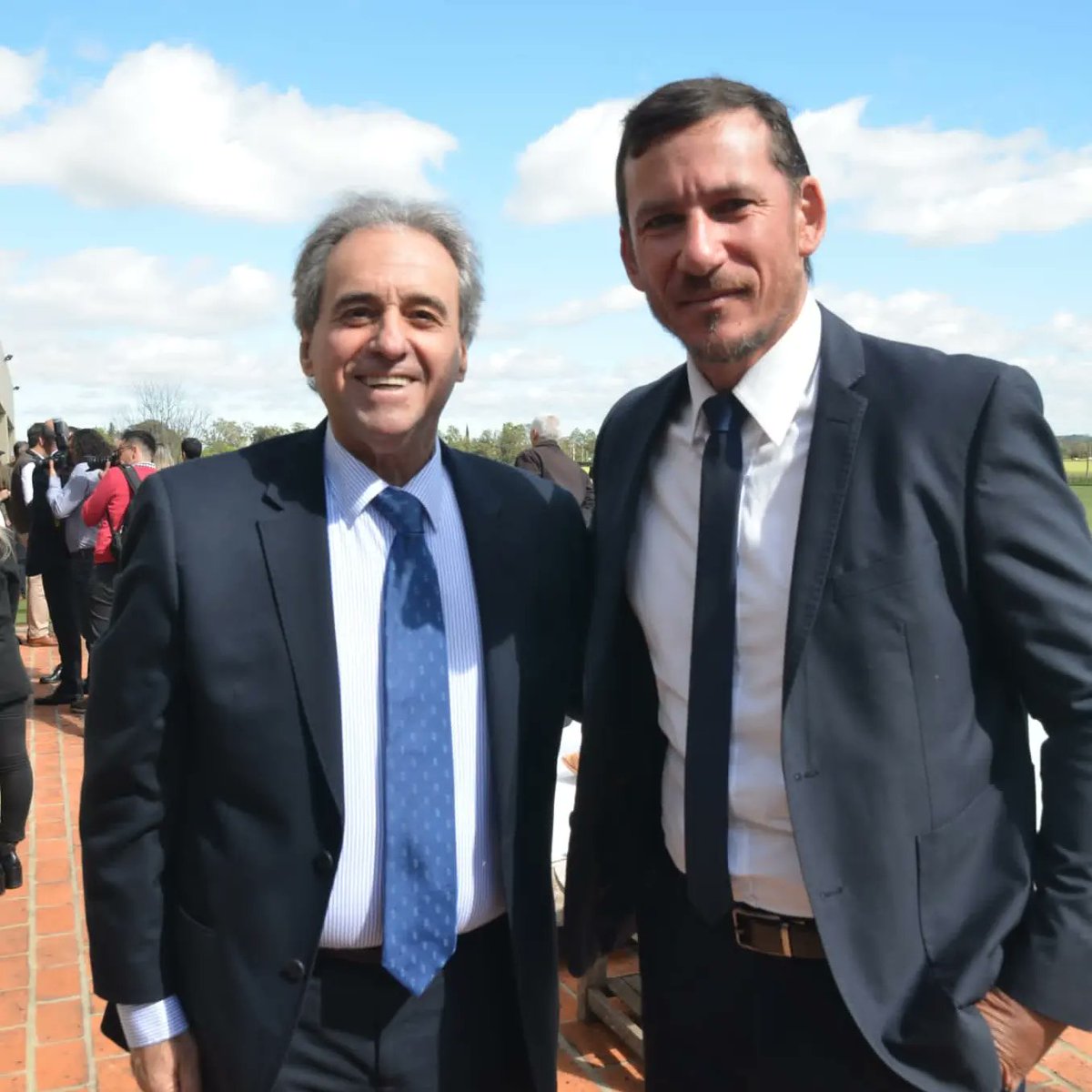 AquilesAMG's tweet photo. Un día historico para el turismo termal de Salto y la Región.
Con la presencia del Presidente de la República @LuisLacallePou Autoridades Nacionales y Departamentales se inauguró la 21a edición de TERMATALIA.
Hoy Salto y Paysandú abren sus puertas al mundo como destino turístico. https://t.co/9Y9erc0w7G