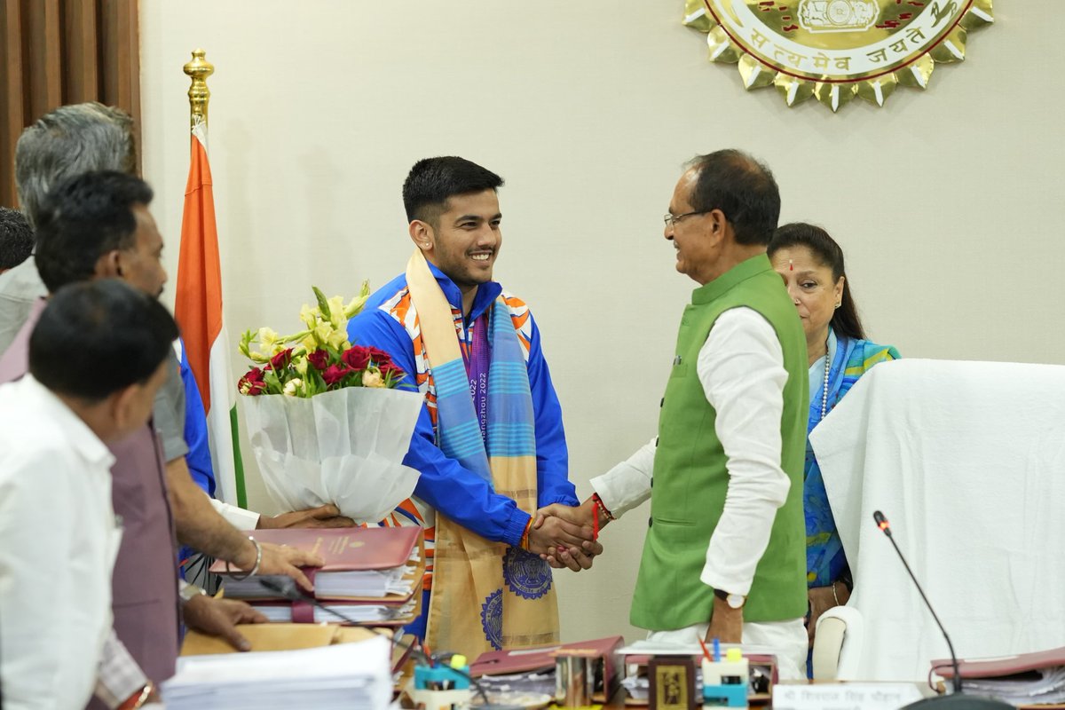 Jansampark MP tweet media