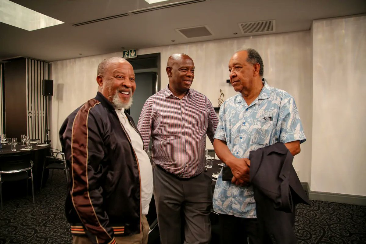 VisionView_SR's tweet photo. We are live at Solomon Stix Morewa book launch and in our midst are legends who played a vital role in what our national teams and South African football is today 🇿🇦⚽️🏟.
Stream us now for all the interview chats with the legends ✨️
#vvsr
#bafanabafana
#bafana https://t.co/j20FXiiPyI