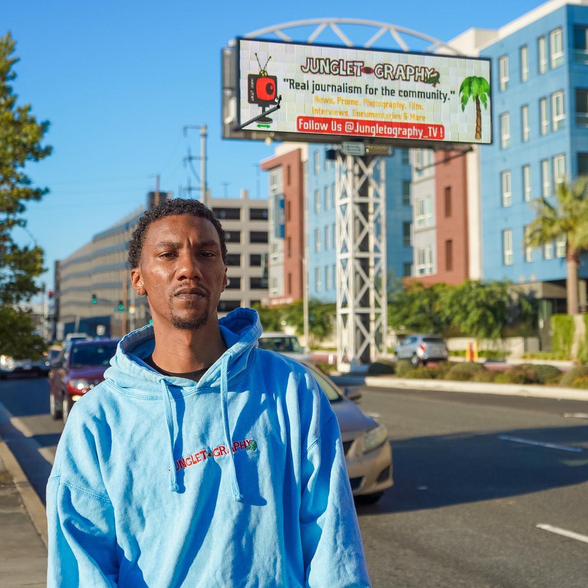 TheJayAlligator's tweet photo. “Build your dreams or someone will hire you to build theirs.” 🌴📝📸🎥🎬📺🔥

Follow @Jungletography &amp; hit me up if you need billboard promo‼️👌🏾

#Jungletography #RealJournalism #50Mil https://t.co/41ZJeep98d