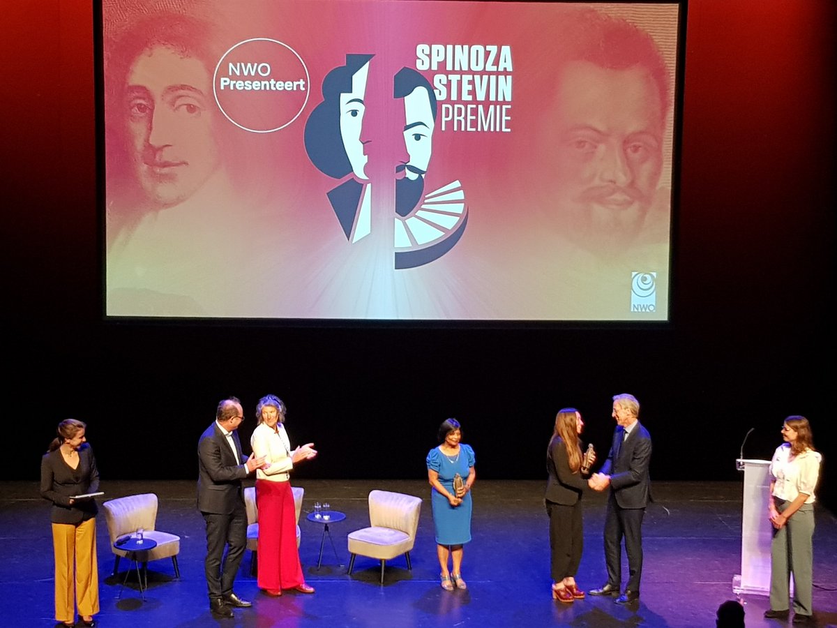 Marjolein Robijn (@marjoleinrobijn) on Twitter photo Geïnspireerd door de fantastische maatschappelijk betrokken en bevlogen wetenschappers die vandaag de <a href="/NWONieuws/">NWO Nieuws</a> Spinoza en Stevinpremies kregen van minister <a href="/RHDijkgraaf/">Robbert Dijkgraaf</a>. Een quote van de minister die mij bij zal blijven: wetenschap is de duurzaamste bron van optimisme! Geïnspireerd door de fantastische maatschappelijk betrokken en bevlogen wetenschappers die vandaag de <a href="/NWONieuws/">NWO Nieuws</a> Spinoza en Stevinpremies kregen van minister <a href="/RHDijkgraaf/">Robbert Dijkgraaf</a>. Een quote van de minister die mij bij zal blijven: wetenschap is de duurzaamste bron van optimisme!