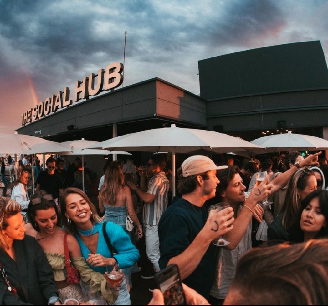 FixingFutureBCN's tweet image. #Olio: Veïns i empreses locals connectades perompartir aliments i bens excedents.
#LIFEECOREST: La restauració de 30.000 hectàrees d’hàbitats marins en una zona d’alt valor ecològic.