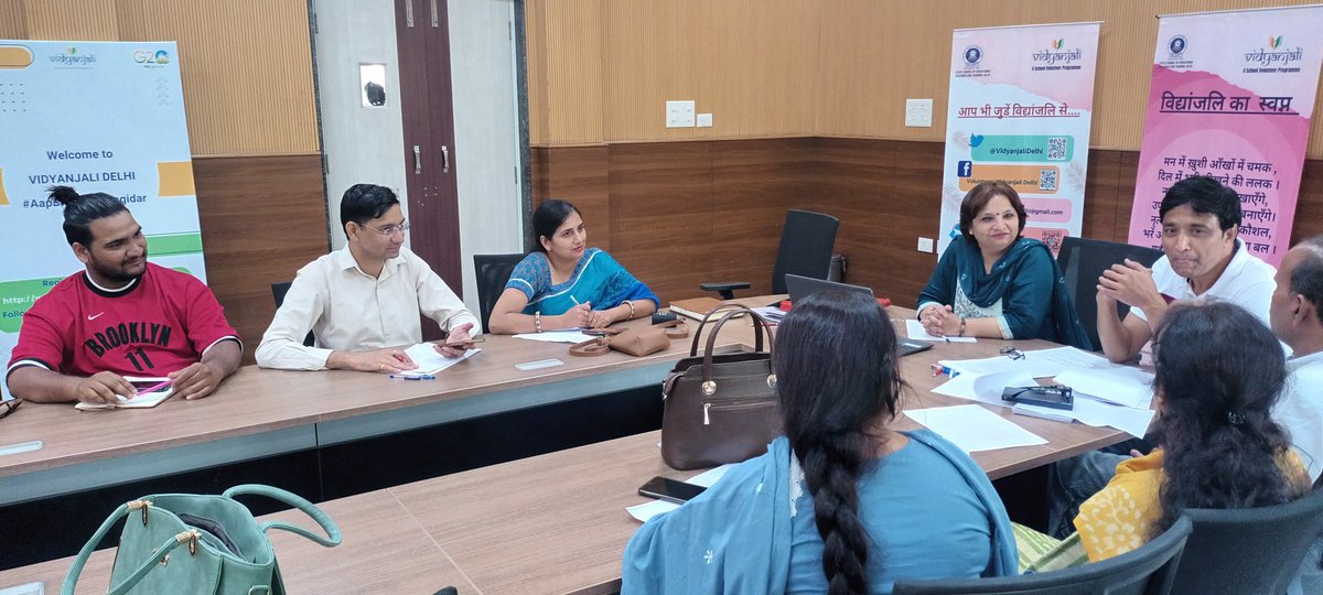 VidyanjaliDelhi's tweet photo. A 2 day workshop was conducted on Development of Criteria for Vidyanjali Samman Prog scheduled tentatively in the last week of Dec 2023 at SCERT Delhi. Different #stakeholders of #Vidyanjali Prog drafted the criteria for the same. #Volunteer motivation will be the main goal. https://t.co/V1ORxd18bk