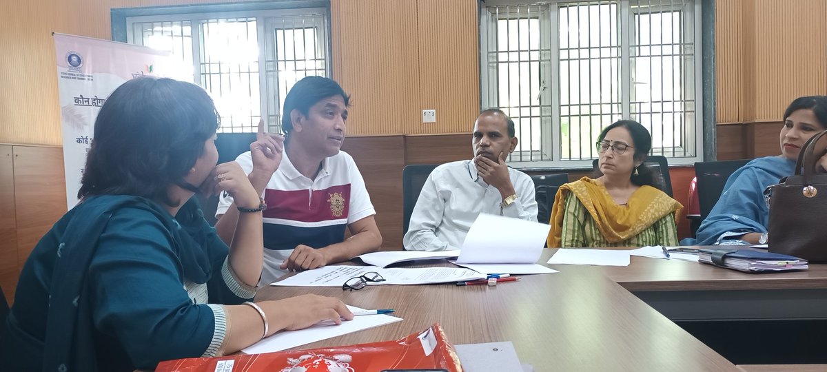 VidyanjaliDelhi's tweet photo. A 2 day workshop was conducted on Development of Criteria for Vidyanjali Samman Prog scheduled tentatively in the last week of Dec 2023 at SCERT Delhi. Different #stakeholders of #Vidyanjali Prog drafted the criteria for the same. #Volunteer motivation will be the main goal. https://t.co/V1ORxd18bk