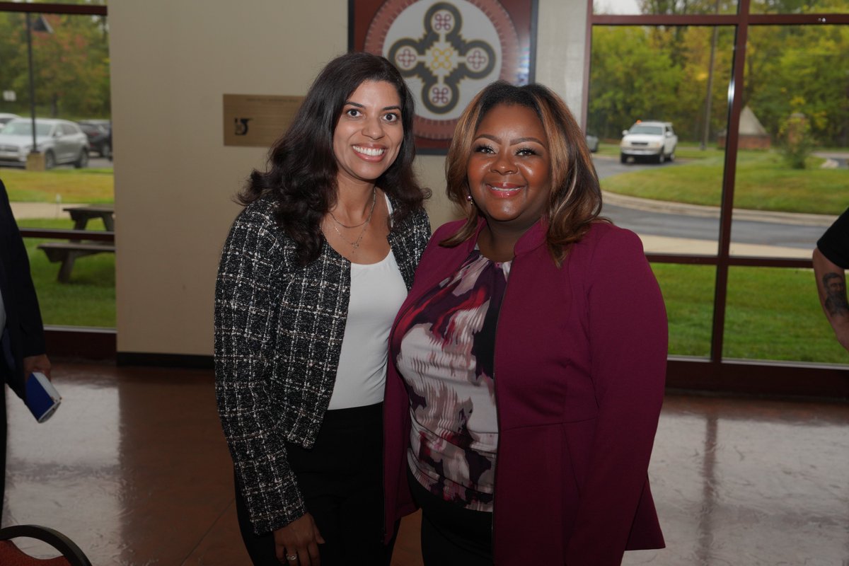 EdTrustMidwest's tweet photo. 60+ education equity advocates joined together at ETM & MPEO's #Opp4All celebration on 9/28. The event celebrated MI’s recent historic school funding win – a systemic change to invest significantly more in students who are underserved. #MoreToDo https://t.co/o7W0MdAFlW https://t.co/1ZDCmywWo2