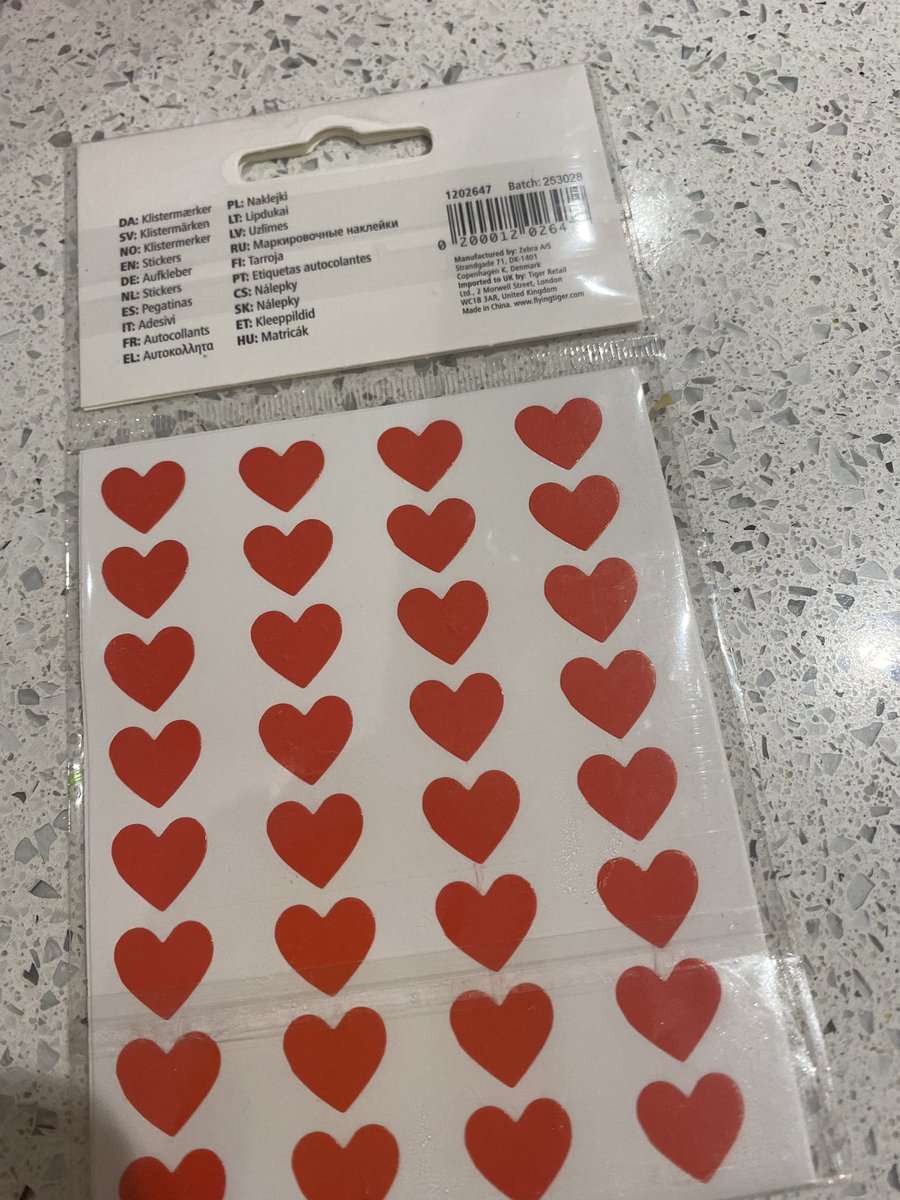 Loved my one lesson back in Y2 today! 🥰 Especially giving out these little beauties which my son (who I teach) said would NOT go down well in Y5- I’ll prove him wrong! #ks1 #year2 #WritingCommmunity