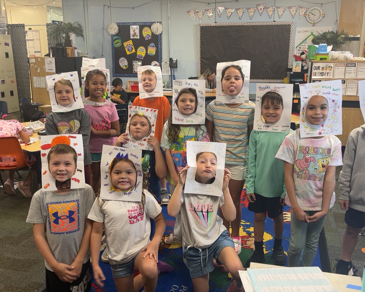 Adjectives about US! Face Frame!