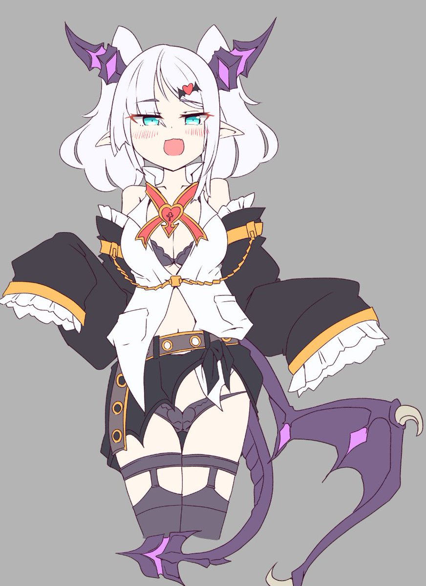 服かすら怪しいけど服です 