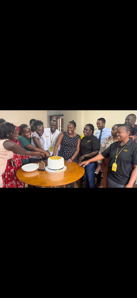 mtnug's tweet image. Our dedicated team, led by the MTN Billing Manager, Solome Namubiru, along with Account Managers Julie Anena and Fredrick Olwenyi, paid a special visit to our valued customers, Kawacom and Kyagalanyi Coffee.

We wanted to extend our heartfelt gratitude for your unwavering loyalty…