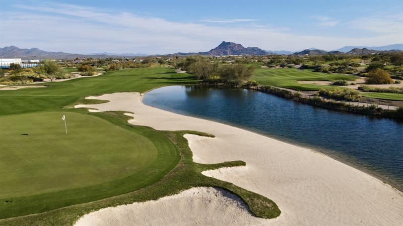 🏌️⛳ Happy National Golf Lovers Day! 🌞 Today is all about celebrating our love for the game. Golf is more than just a sport; it's a way of life.🌿 Here's to the early tee times and the late-night range sessions. Here's to the birdies, the bogeys, and everything in between. 🐦⛳