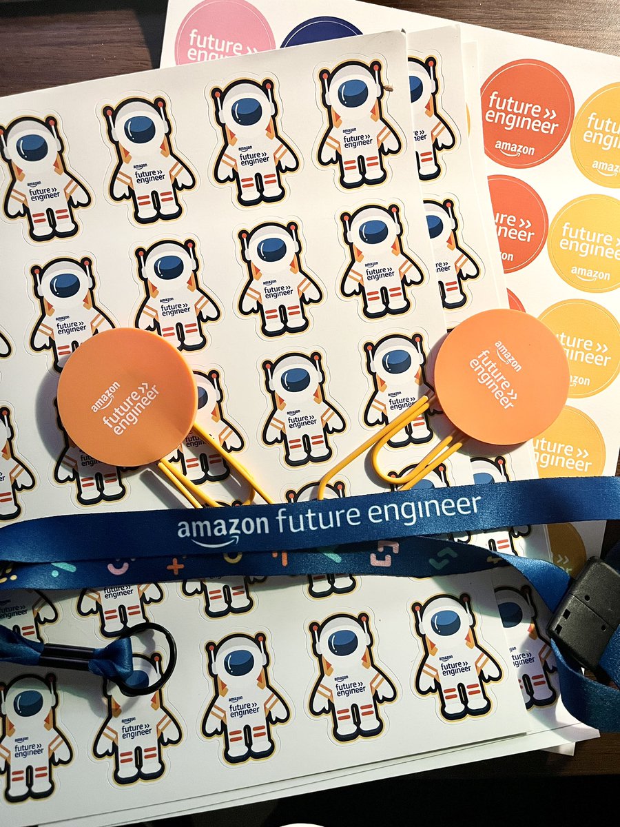 thegoodread's tweet photo. Look at the awesome #swag for my students from @amazon #FutureEngineer for going on a virtual #classtour! #AFETeacher https://t.co/QTTm2Fx1Kc