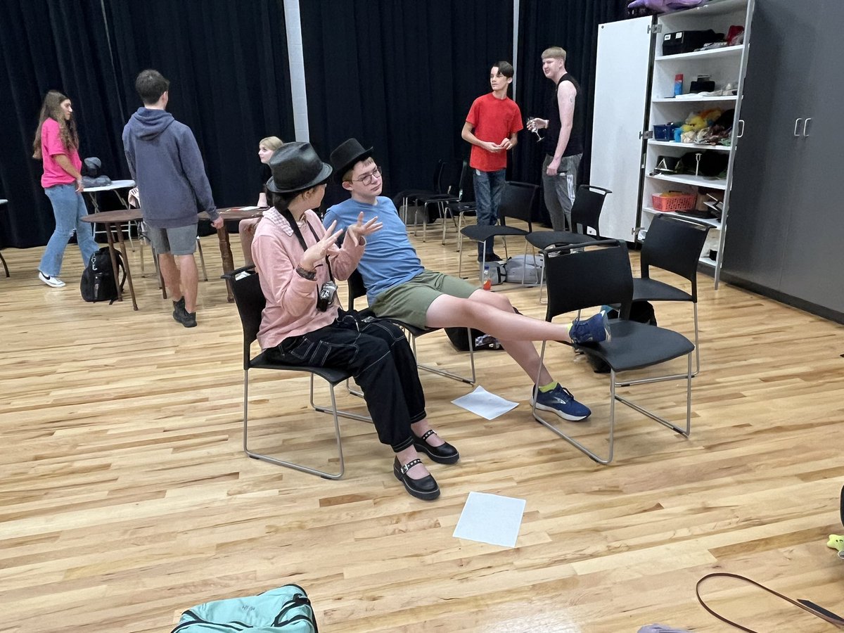 fvhs_theatre's tweet photo. Beginning Theatre rehearsing their first open scenes @FuquayVarinaHS https://t.co/Tfx96DZgI5