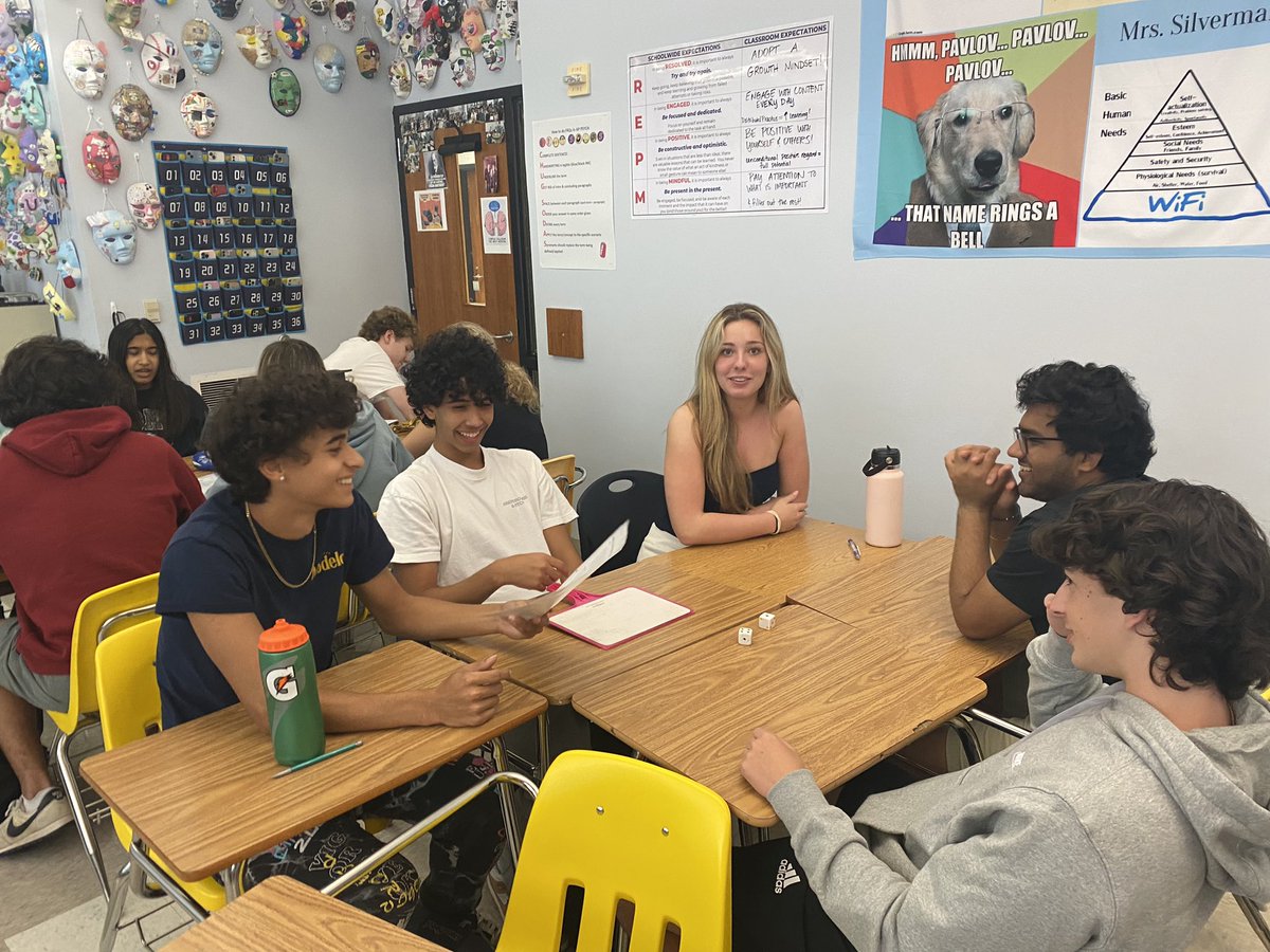 Lisa Silverman tweet media