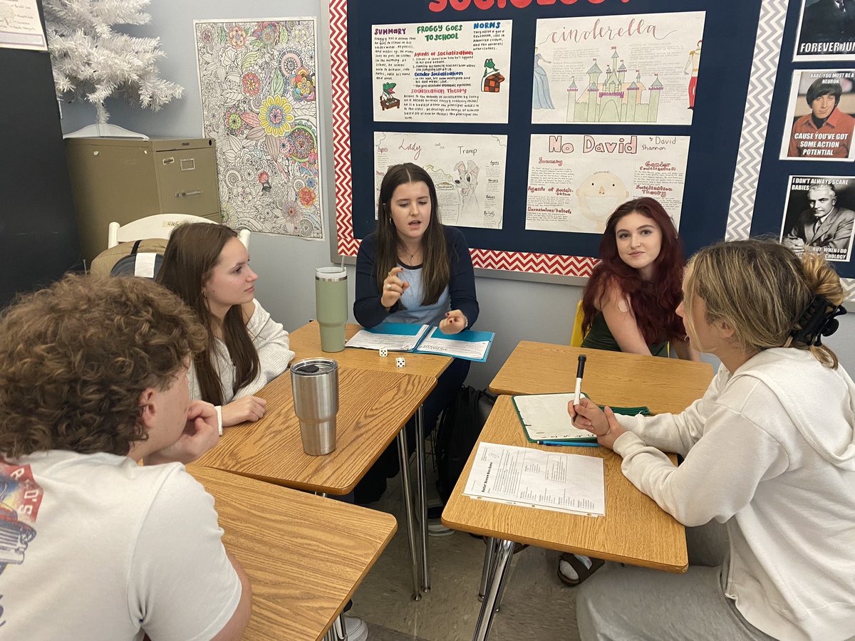 Lisa Silverman tweet media