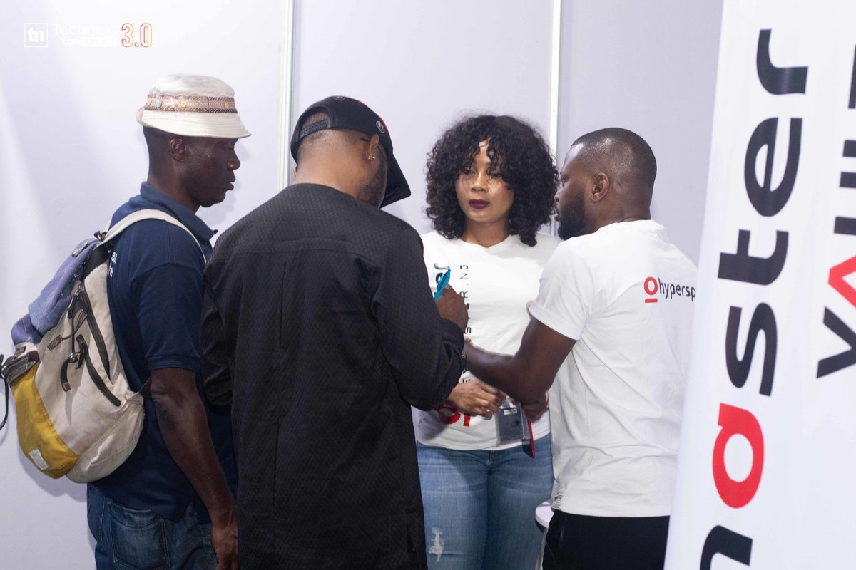 hyperspaceNG's tweet photo. Customers at the Hyperspace booth obtaining and setting up their #keymasterVAULT  at #TechNextCoinference2023 #TNC2023 https://t.co/Oq6FP8EHuz