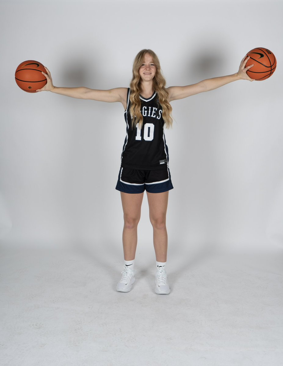 Thank you for inviting me out <a href="/USUWBasketball/">USU Women's Hoops</a> for an unofficial visit.  The energy amongst players and coaching staff was infectious! Thank you coaches  <a href="/Kayla_Ard/">Kayla Ard</a> @CoachWoolleyUSU Coach McKenzie!  @CoachCJ_USU <a href="/PerryPumaWBB/">Perry High WBB</a> <a href="/_Coach_Curtis/">CoachCurtis BYU</a> @wceuagirls <a href="/Processbball/">Process_basketball</a>