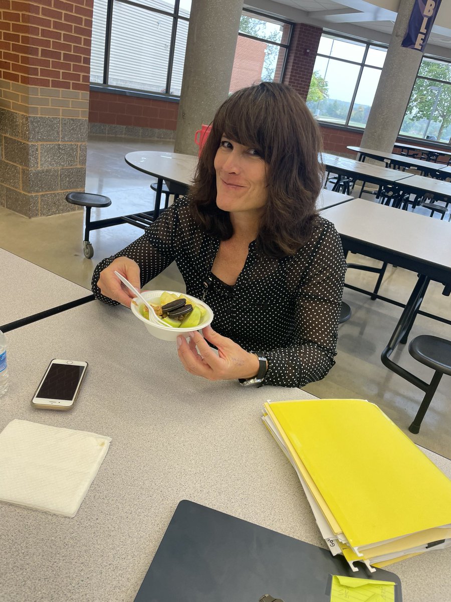 NGC_Trojans's tweet photo. Celebrating our staff today with an Apple Nacho Bar during our faculty meeting!!! https://t.co/wKu885QwK9