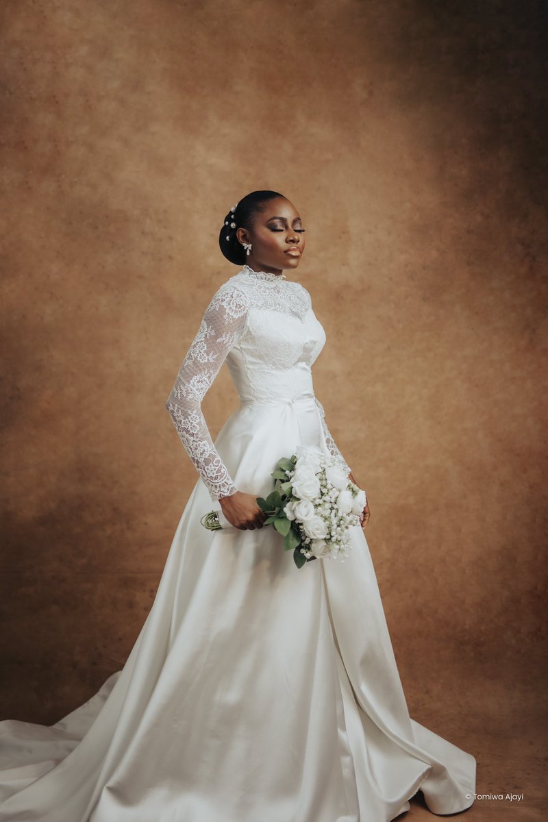 ifeaboyeji's tweet photo. Anytime I come across this picture, I say a prayer for ATK Fashion House. As a pastor’s kid, I stressed her about my wedding dress. Infact it was ready and then I sent my mum pictures and she said we need to cover the top a little bit more. I went back to ATK and she did not for one day complain. We were on a 2 hours call thinking of how to cover the top so everyone can be happy and the dress will still be beautiful ❤️❤️. God bless ATK!!! 🙏❤️