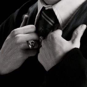 - draco lucius malfoy !

drcmlfy.carrd.co