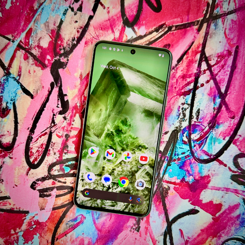JonFreier's tweet photo. The brand new Google Pixel 8 taps into AI like no other smartphone camera can, and only @TMobile customers can get the fastest speeds with standalone 5G and four-carrier aggregation! ⚡️📱

Pre-order yours today! #TeamPixel #MadeByGoogle
