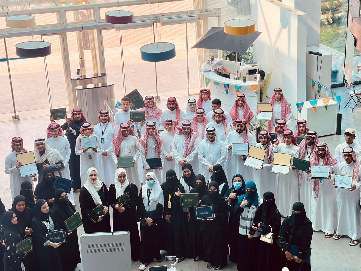 شروق | shrooq bahttab 🌞 tweet media