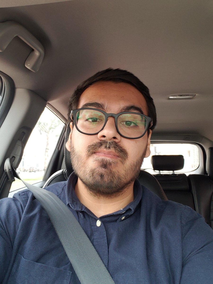 ConorMcDiego's tweet photo. Estoy HyperEmocionado! Ya salí de la chamba para estar en el evento temprano :V https://t.co/7hbx0tob3r