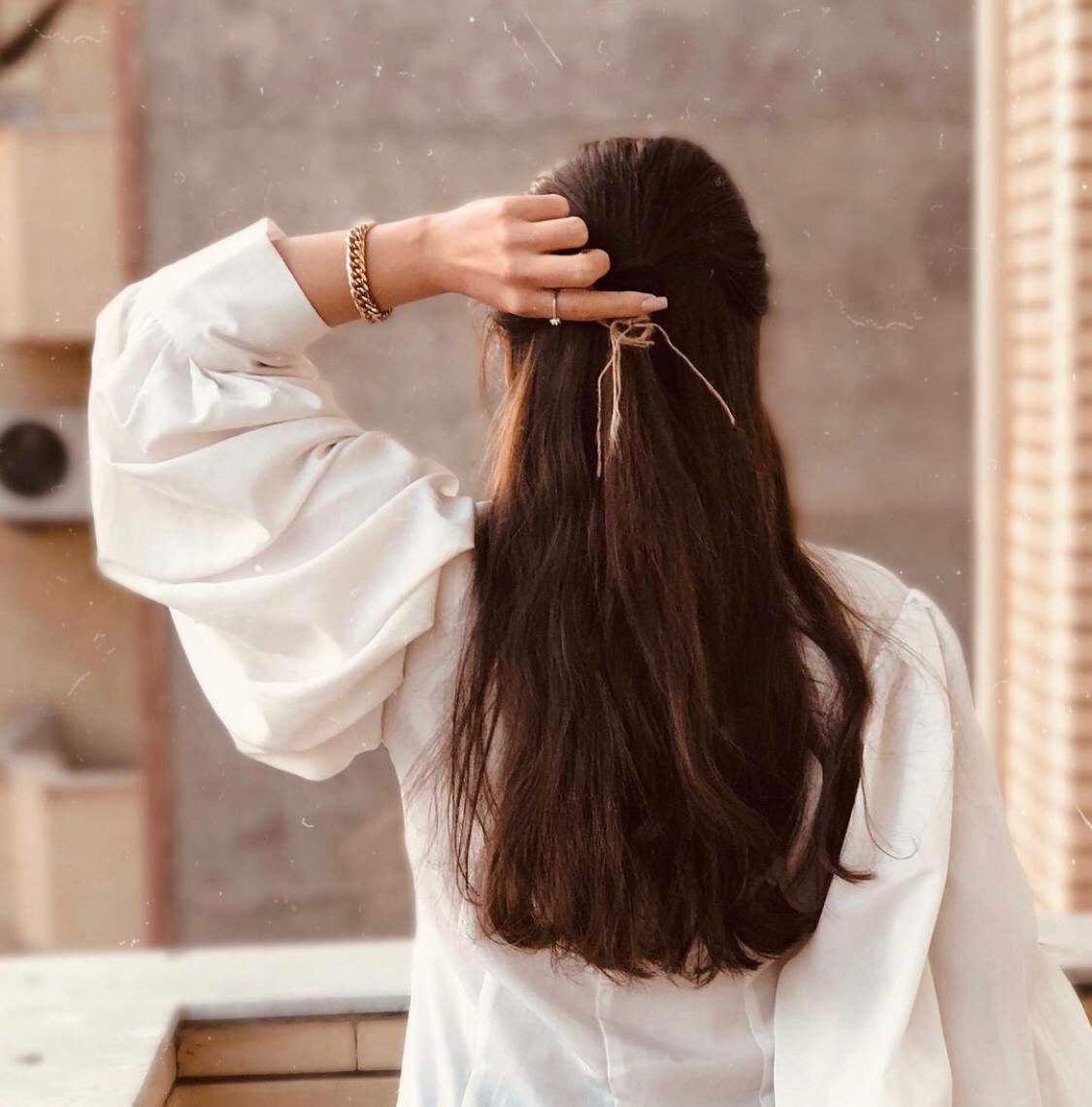 " كل العزاء لمن فارقنا نحن لا نعوض ."