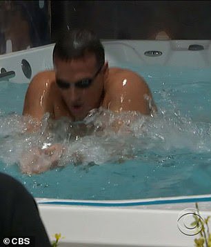 keshi926's tweet photo. @CBSBigBrother should bring back Ryan Lochte’s Celebrity Big Brother endless pool so Matt can train for the 2024 Olympics.🏊🏻‍♂️🥇 
#BB25 #BBLF #CBB2 #RyanLochte https://t.co/eSIraWHgSg