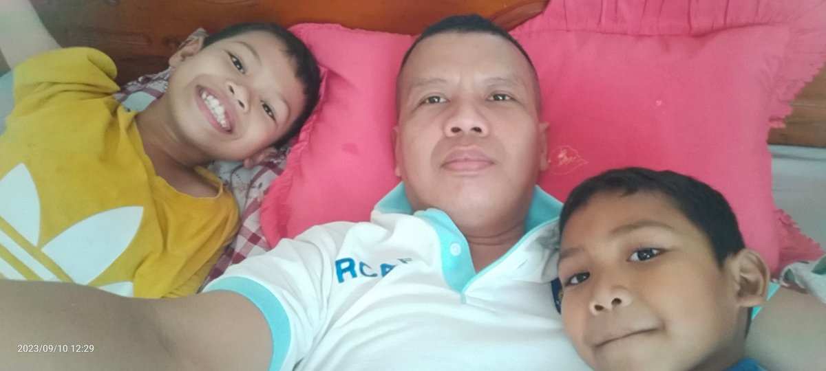 pheap_piseth's tweet photo. With my boy https://t.co/Ln7G71WM1E