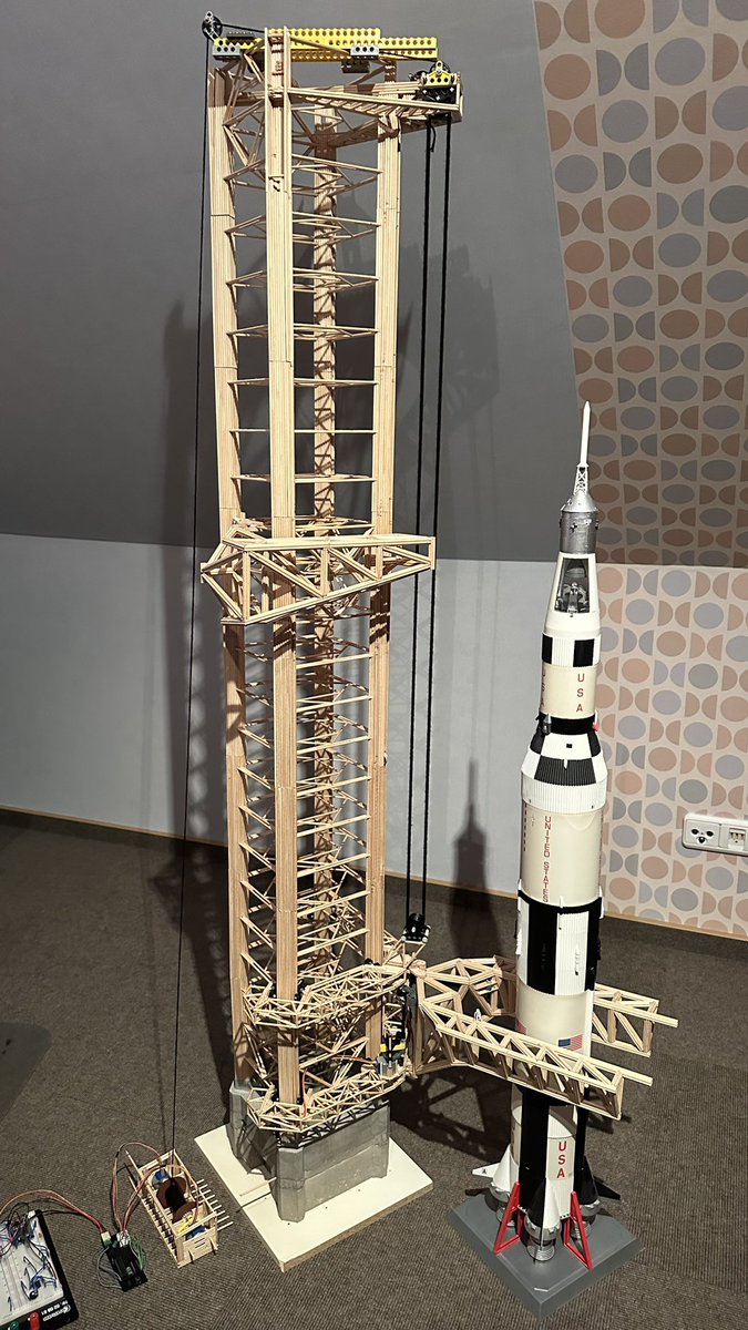 StarChopsticks's tweet photo. Mechazilla out of chopsticks in its full height. As long as I haven’t built a Starship model Saturn V takes its place.
I am excited to visit the USA and the Spacecoast in two weeks and see the Starship tower and the place where Saturn V lifted off into space.

#Starship @SpaceX https://t.co/8oOHRah7dF